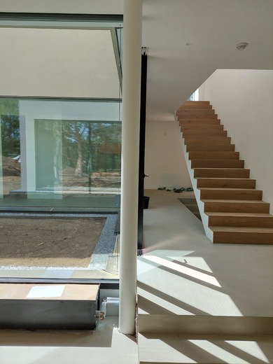 Protipožární nátěr sloupu - ocel