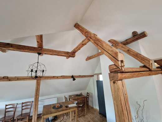 Protipožární nátěr dřeva